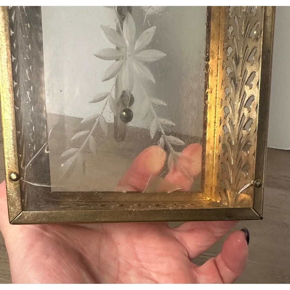 Vintage Metal‎ Filigree Vanity Box Case Rectangular Lucite Handle Purse READ